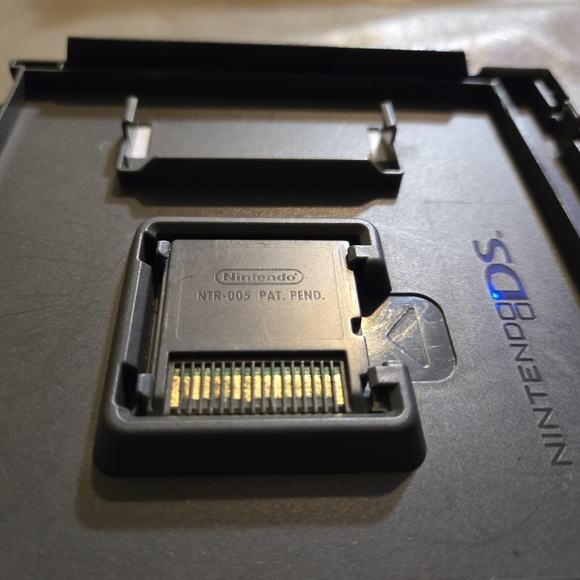 Nintendo Nintendogs Dalmatian & Friends DS Game - Black and White - Picture 4 of 4